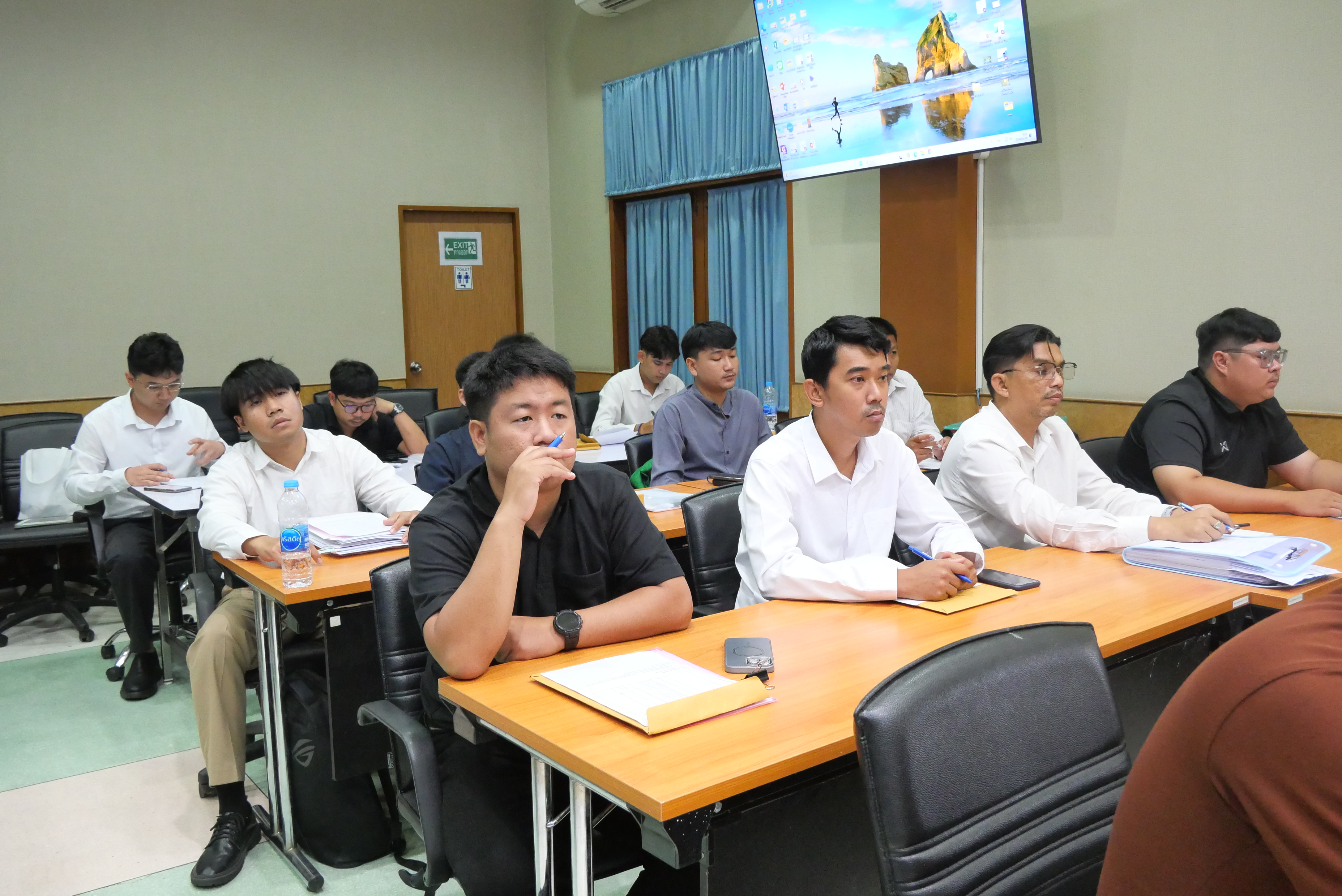 title - ส.ป.ก. รับรายงานตัวข้าราชการบรรจุใหม่  เพื่อบรรจุและแต่งตั้งบุคคลเข้ารับราชการในตำแหน่งต่างๆ